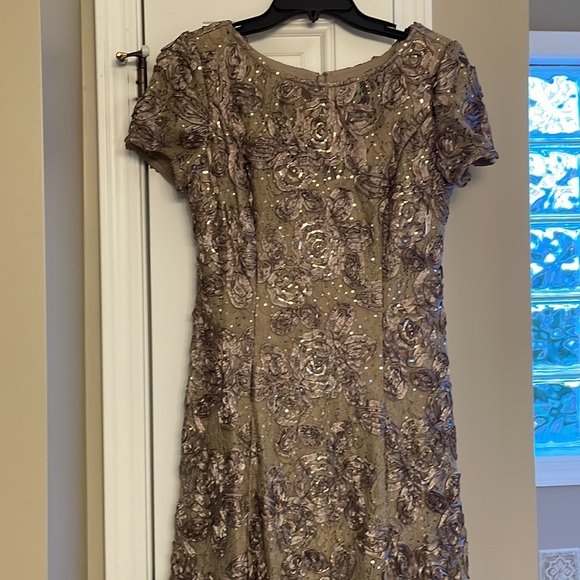 Alex Evenings Rosette Champagne Gown Mother of the Bride | Formal - Picture 5 of 9